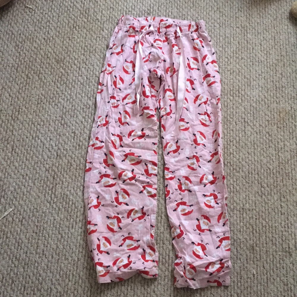 This item of clothing does not fit me anymore